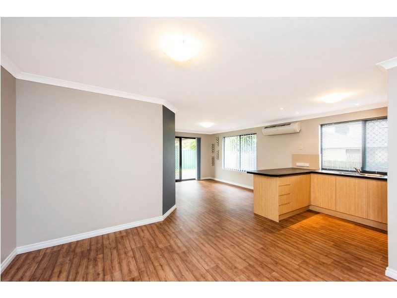 24 Amethyst Place, Maida Vale WA 6057