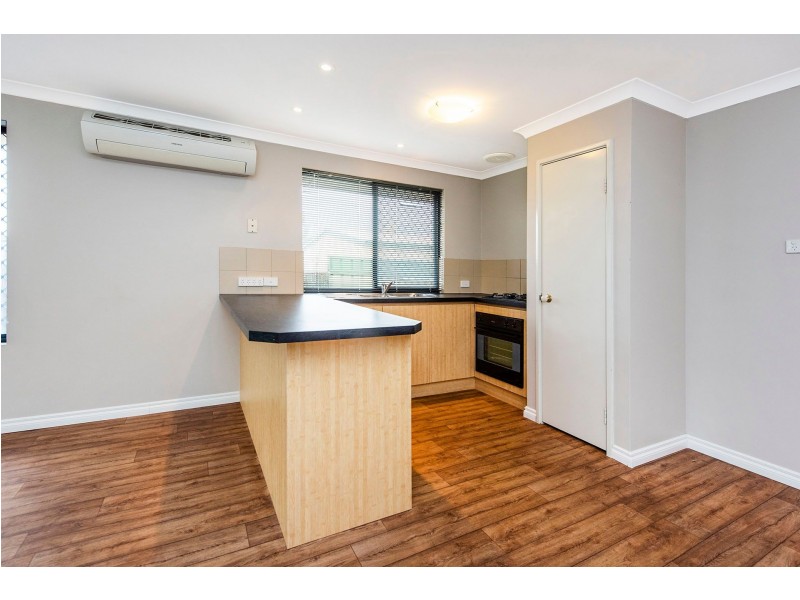 24 Amethyst Place, Maida Vale WA 6057