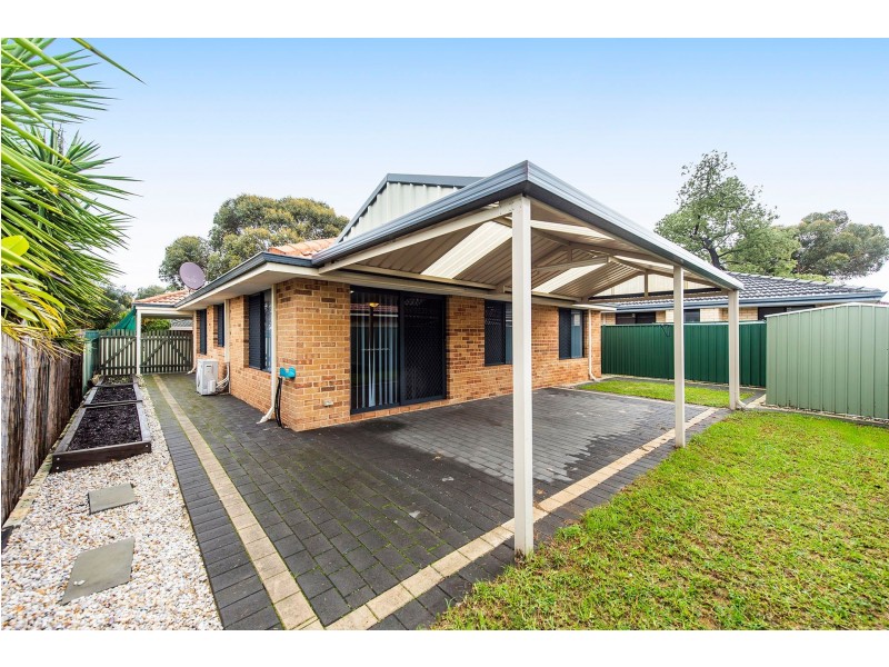 24 Amethyst Place, Maida Vale WA 6057