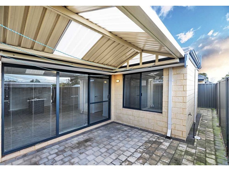 4/42 Wroxton Street, Midland WA 6056