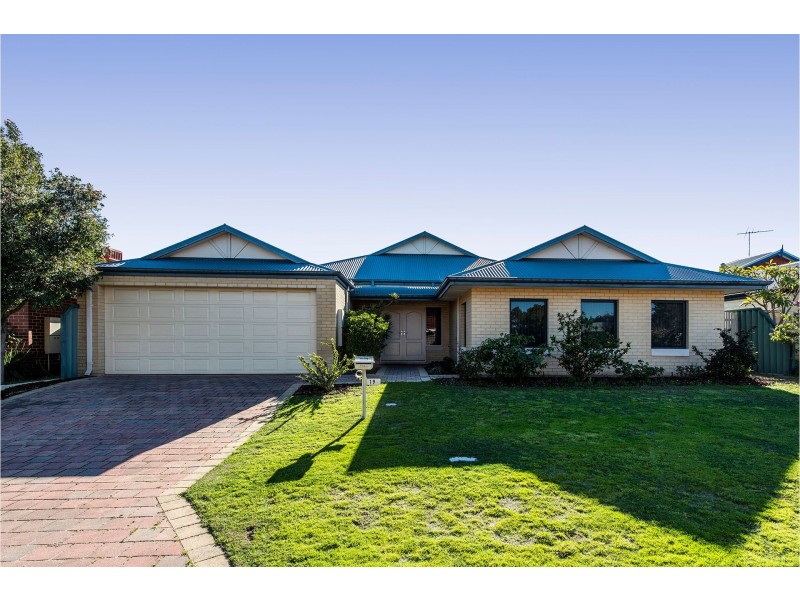 19 Fleet Circle, High Wycombe WA 6057