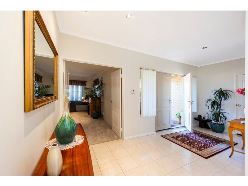 19 Fleet Circle, High Wycombe WA 6057