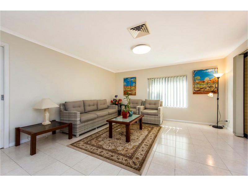 19 Fleet Circle, High Wycombe WA 6057