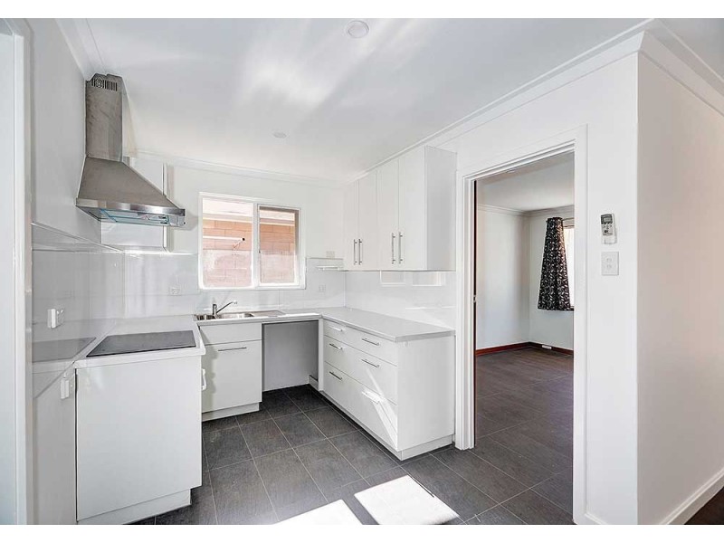 249 Grove Road, Lesmurdie WA 6076