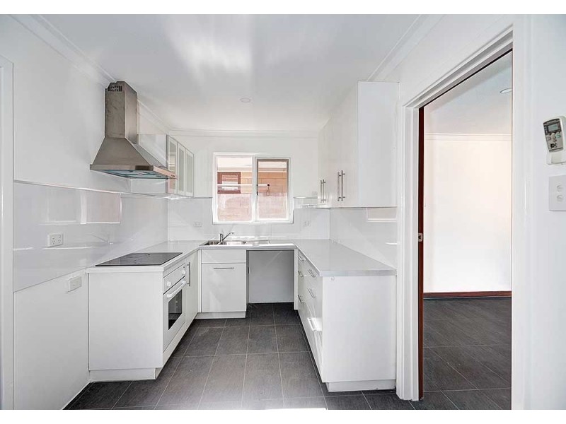 249 Grove Road, Lesmurdie WA 6076