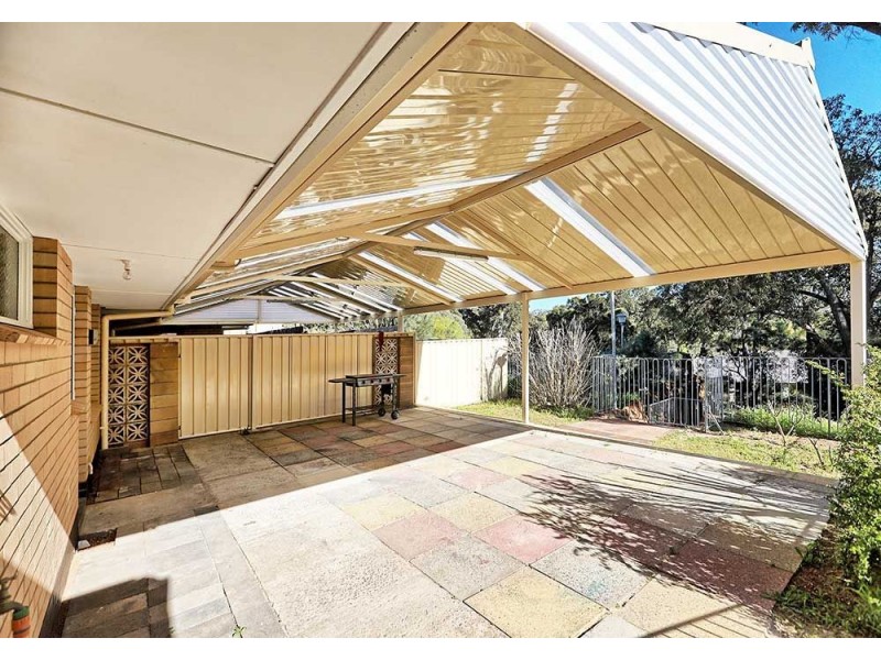 249 Grove Road, Lesmurdie WA 6076