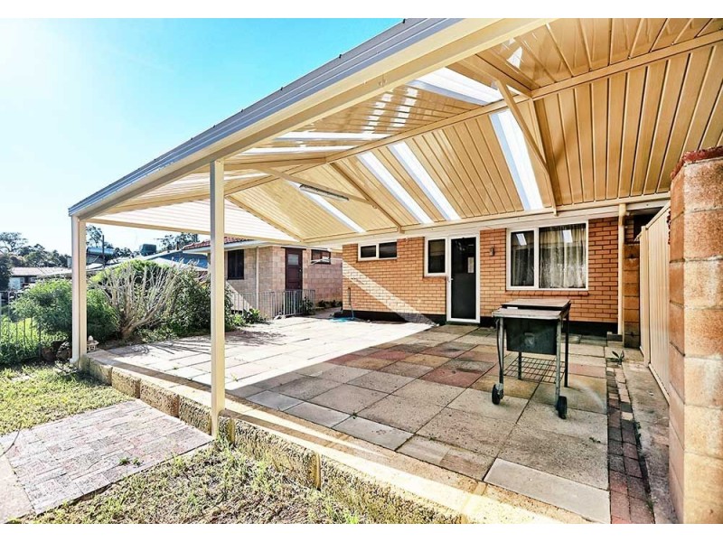 249 Grove Road, Lesmurdie WA 6076