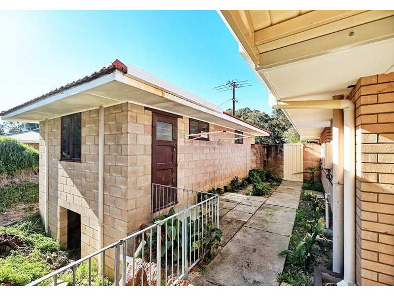 249 Grove Road, Lesmurdie WA 6076