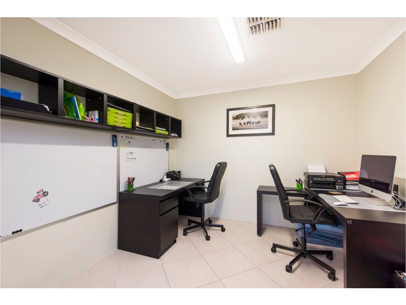 10 Citriadora Avenue, High Wycombe WA 6057