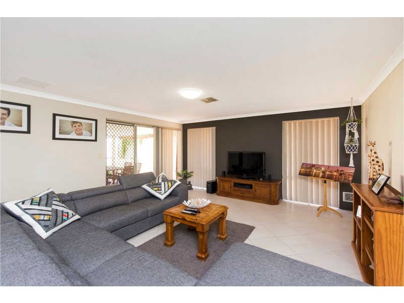 10 Citriadora Avenue, High Wycombe WA 6057