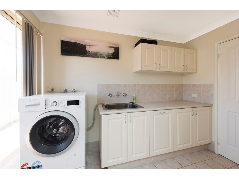 10 Citriadora Avenue, High Wycombe WA 6057