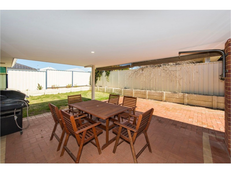 10 Citriadora Avenue, High Wycombe WA 6057