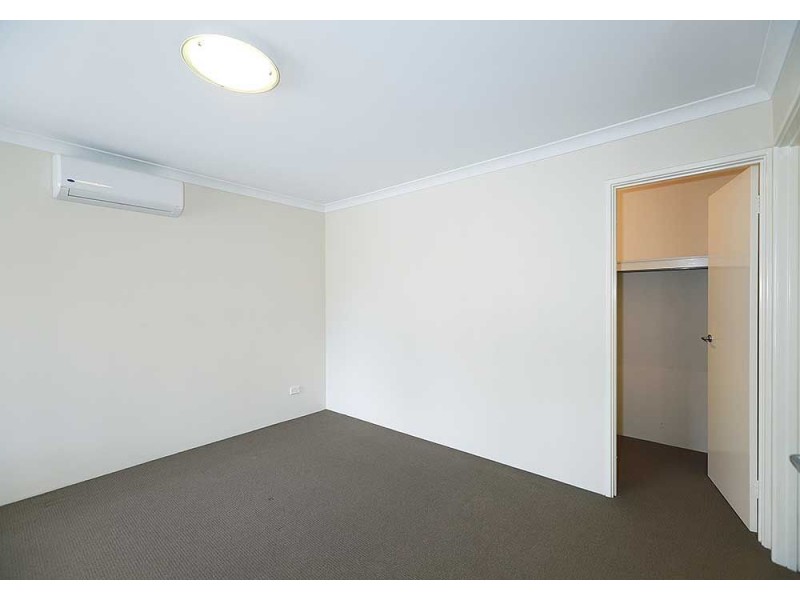 4/6 Jeanhulley Road, High Wycombe WA 6057