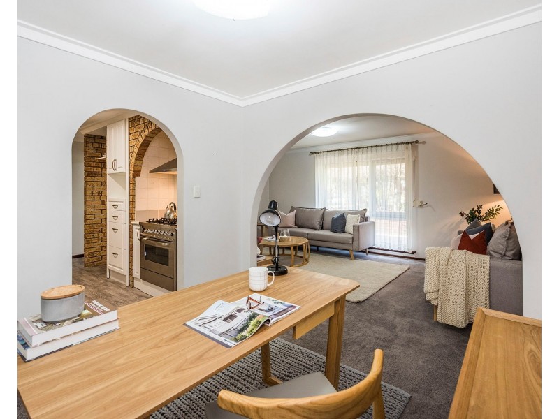 12 Jeanhulley Road, High Wycombe WA 6057