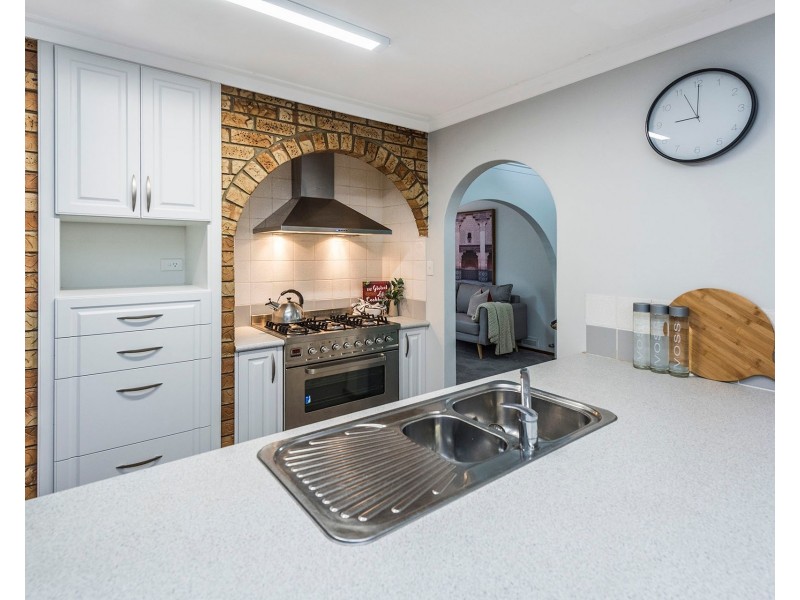 12 Jeanhulley Road, High Wycombe WA 6057