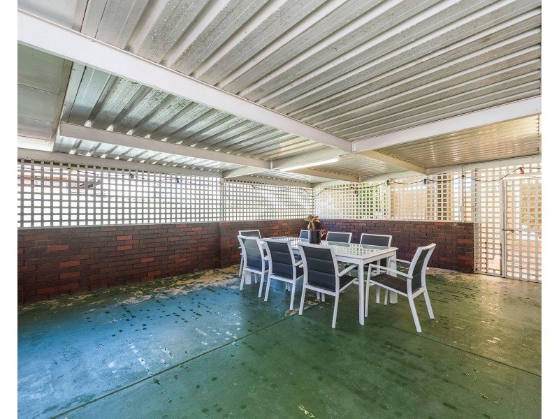 12 Jeanhulley Road, High Wycombe WA 6057