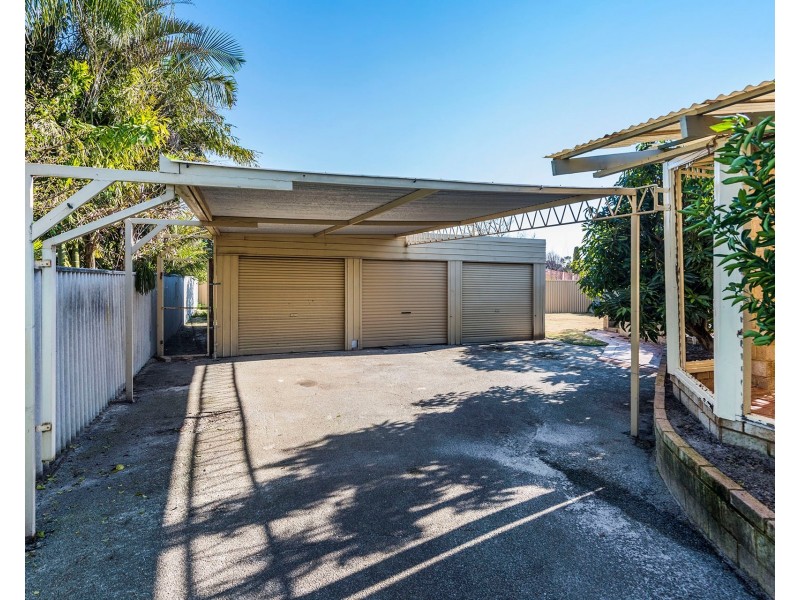 12 Jeanhulley Road, High Wycombe WA 6057