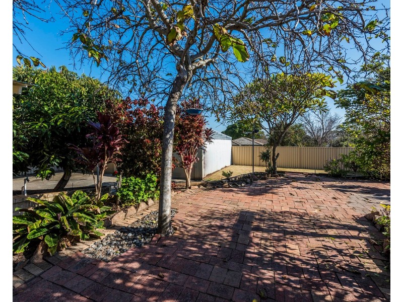 12 Jeanhulley Road, High Wycombe WA 6057