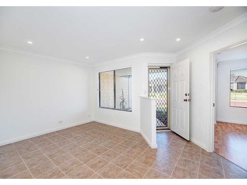 39 Oldham Pass, High Wycombe WA 6057