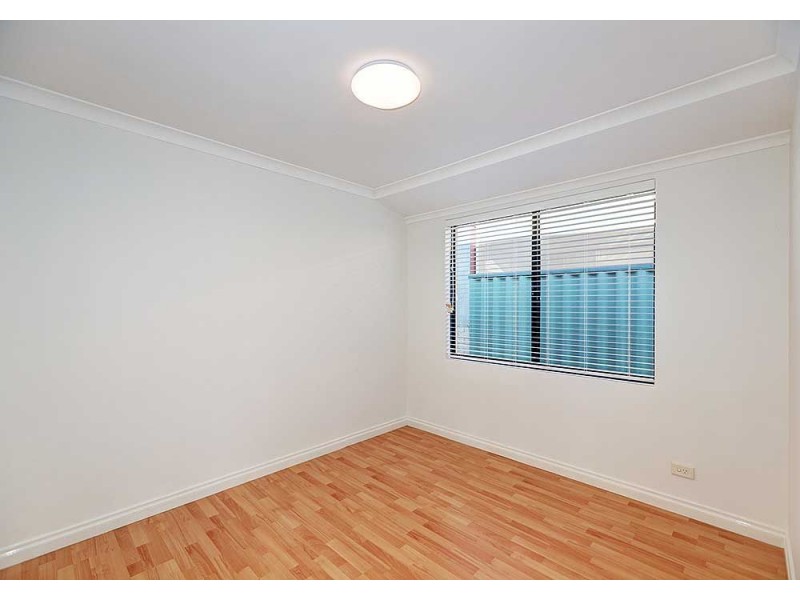 39 Oldham Pass, High Wycombe WA 6057