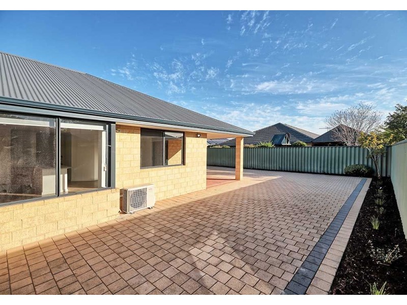 39 Oldham Pass, High Wycombe WA 6057