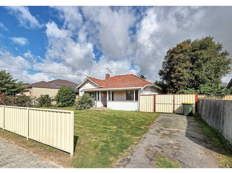 23 Ewart Street, Midvale WA 6056