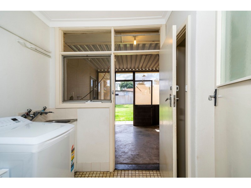 33 Dance Drive, Middle Swan WA 6056