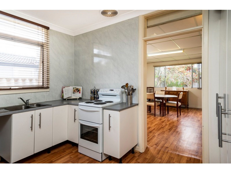 33 Dance Drive, Middle Swan WA 6056