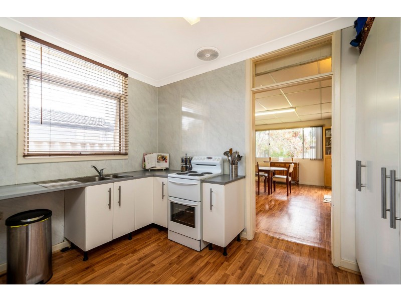 33 Dance Drive, Middle Swan WA 6056