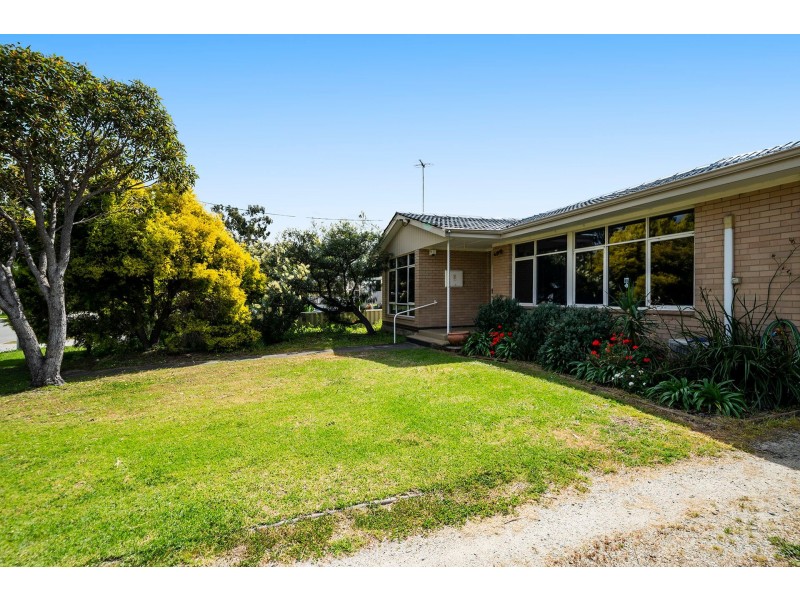 33 Dance Drive, Middle Swan WA 6056