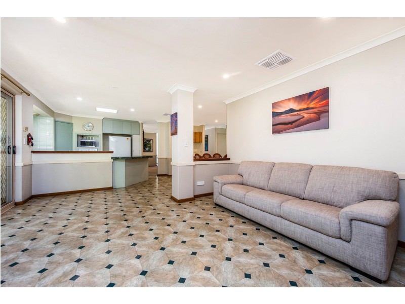 21 Sydenham Street, Beckenham WA 6107