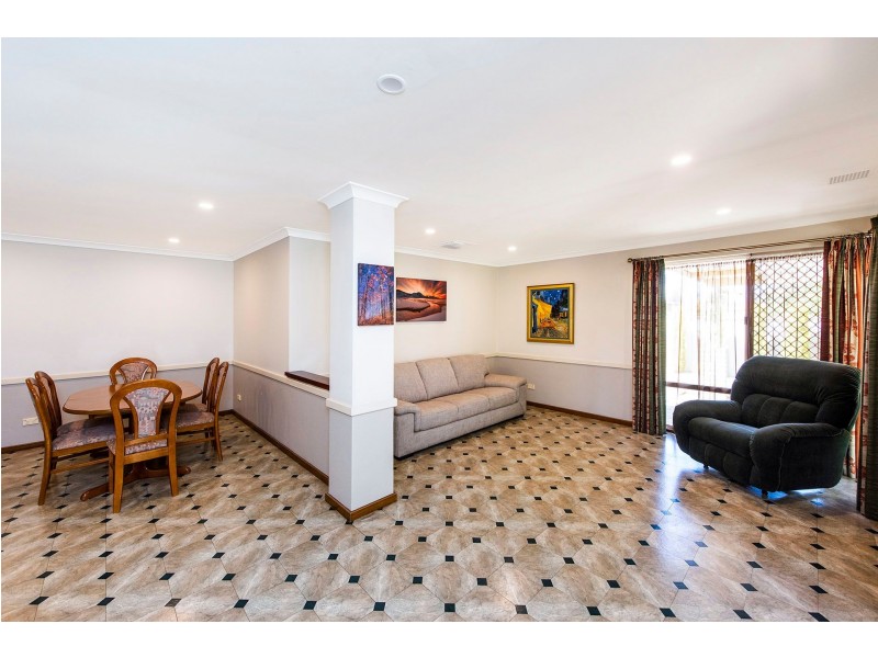 21 Sydenham Street, Beckenham WA 6107