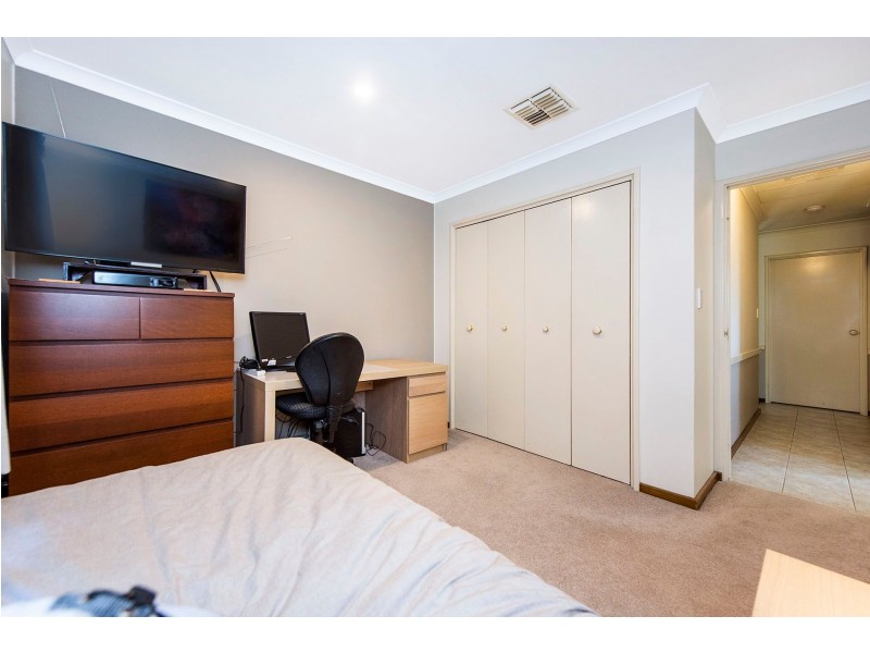 21 Sydenham Street, Beckenham WA 6107