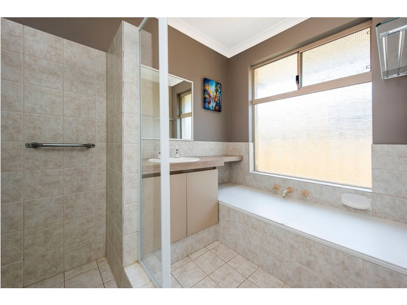 21 Sydenham Street, Beckenham WA 6107