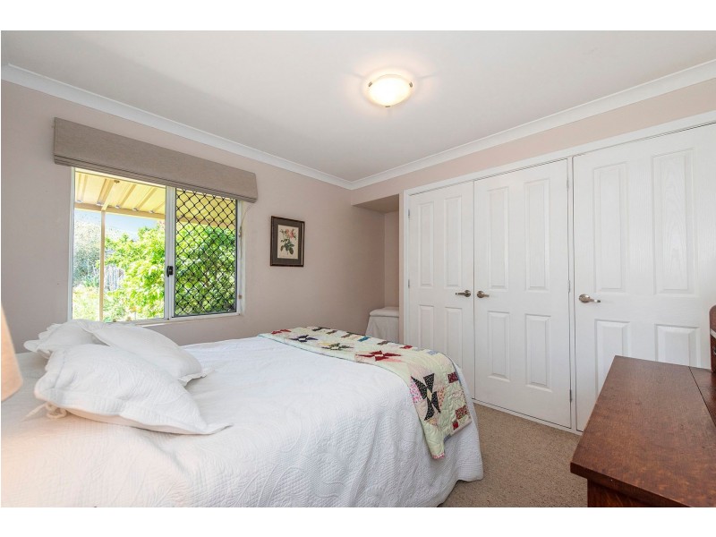 15 Coola Place, High Wycombe WA 6057