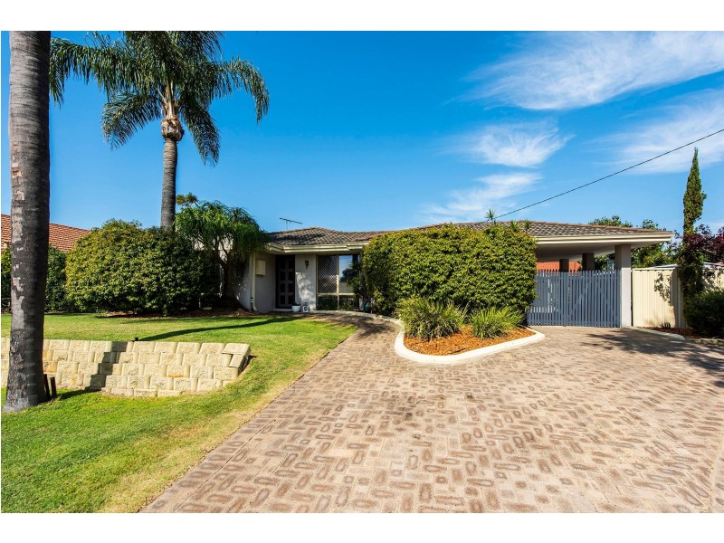 18 Hawkevale Road, High Wycombe WA 6057