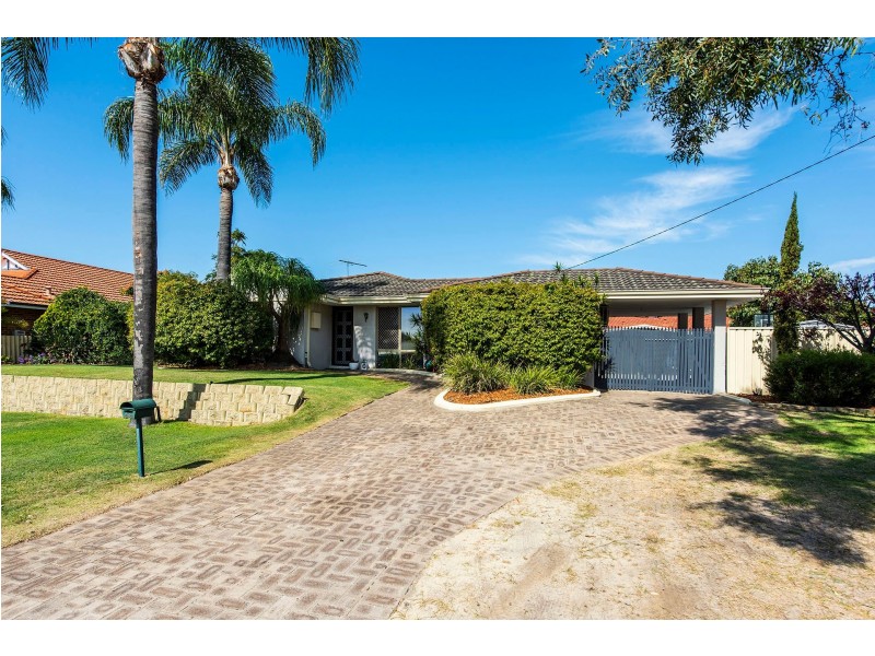 18 Hawkevale Road, High Wycombe WA 6057