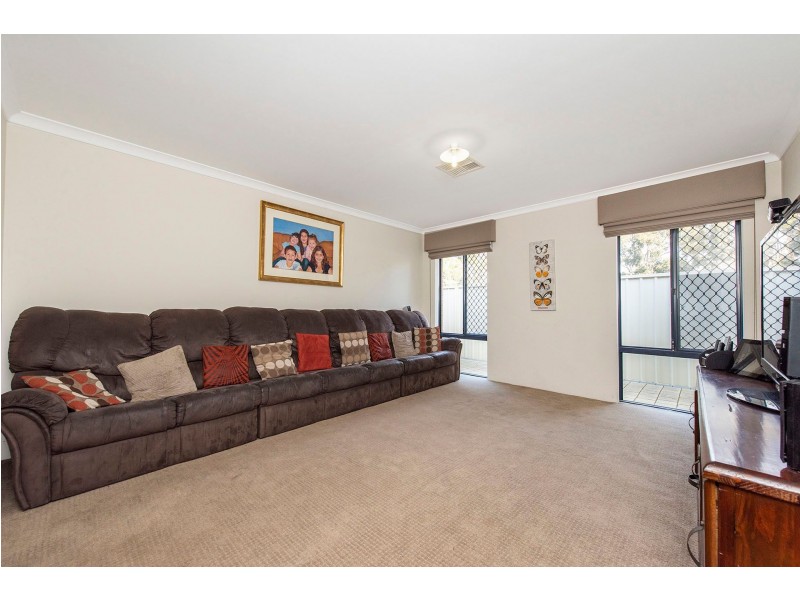 1 Christina Street, Hazelmere WA 6055