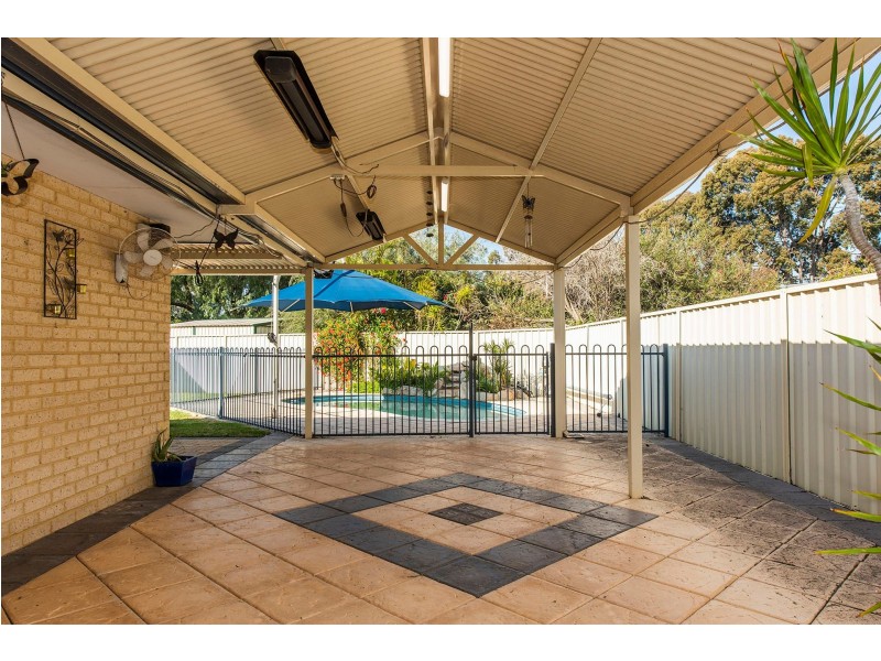 1 Christina Street, Hazelmere WA 6055