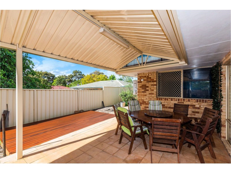 12 Scarp View, Swan View WA 6056