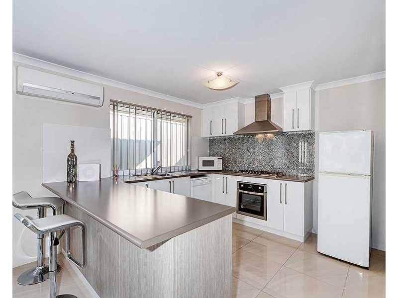 3/460 Kalamunda Road, High Wycombe WA 6057