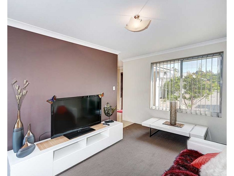 3/460 Kalamunda Road, High Wycombe WA 6057