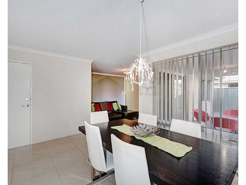 3/460 Kalamunda Road, High Wycombe WA 6057