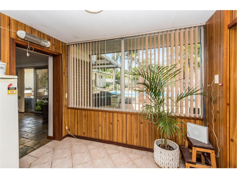 207 Kalamunda Road, Maida Vale WA 6057