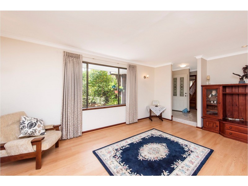 44 Lilian Road, Maida Vale WA 6057