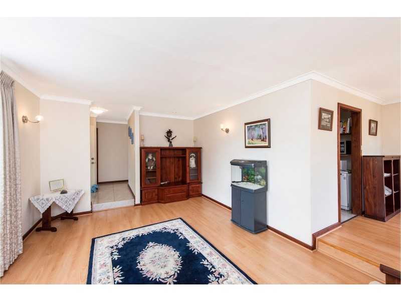 44 Lilian Road, Maida Vale WA 6057