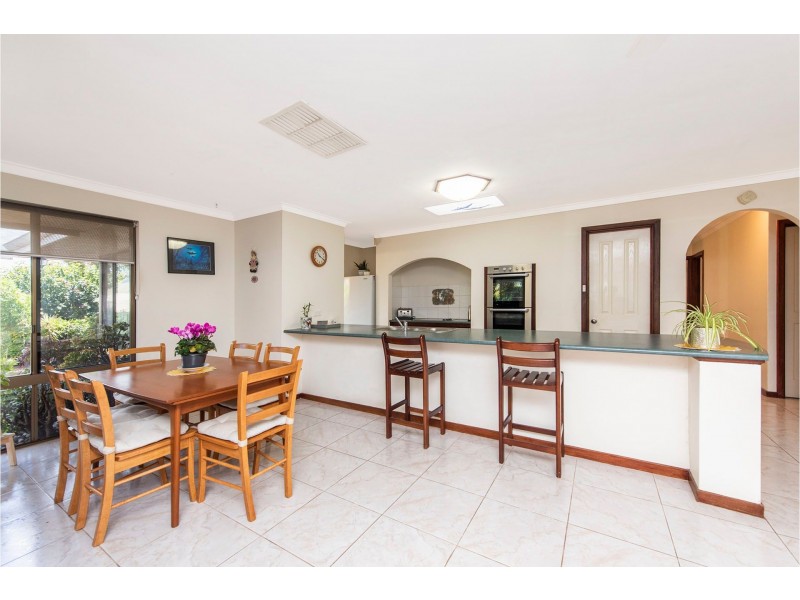 44 Lilian Road, Maida Vale WA 6057