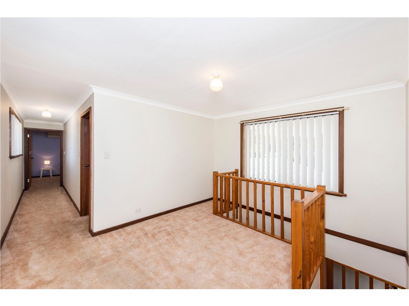 44 Lilian Road, Maida Vale WA 6057