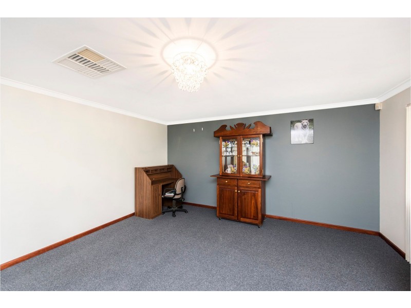 44 Lilian Road, Maida Vale WA 6057