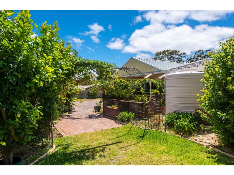44 Lilian Road, Maida Vale WA 6057